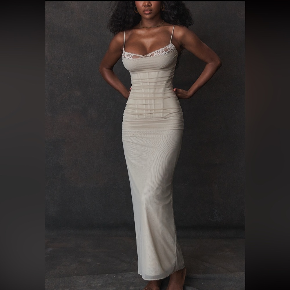 NWT HOUSE OF CB NALINI DRESS